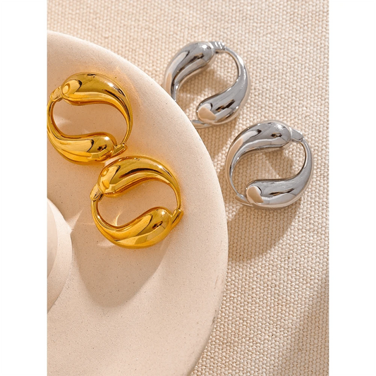 Katara Hoop Earrings