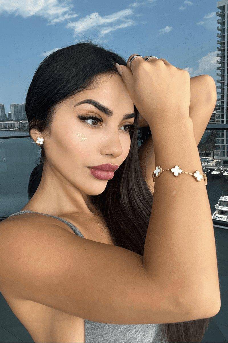 Gold Clover Bracelet