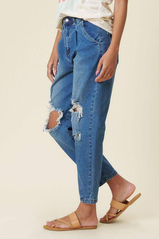 DISTRESSED SLOUCHY JEAN, [product type]