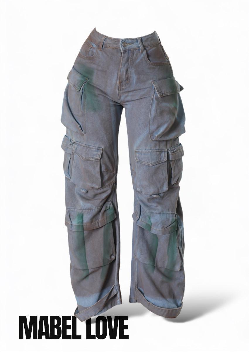 Front details of Stained Cargo Denim Pants