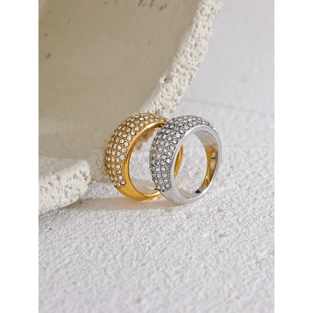 Pavé - Set Band Rings