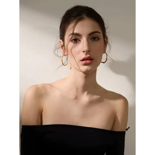 Sinuous Hoop Earrings
