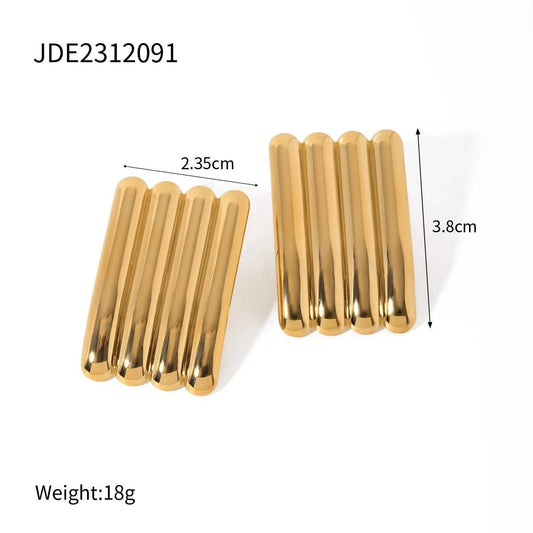 Gold Square Earrings - size details