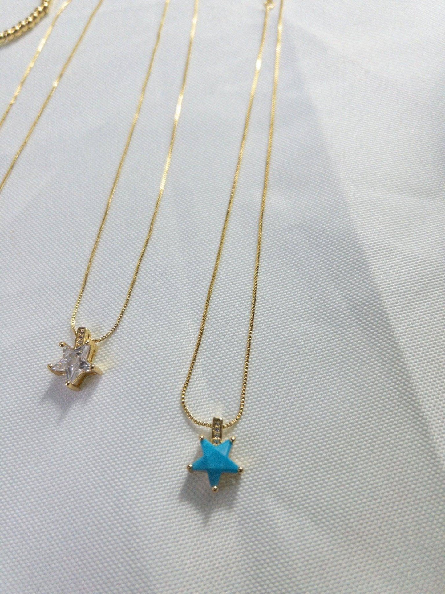 Star Pendant Gold Necklace