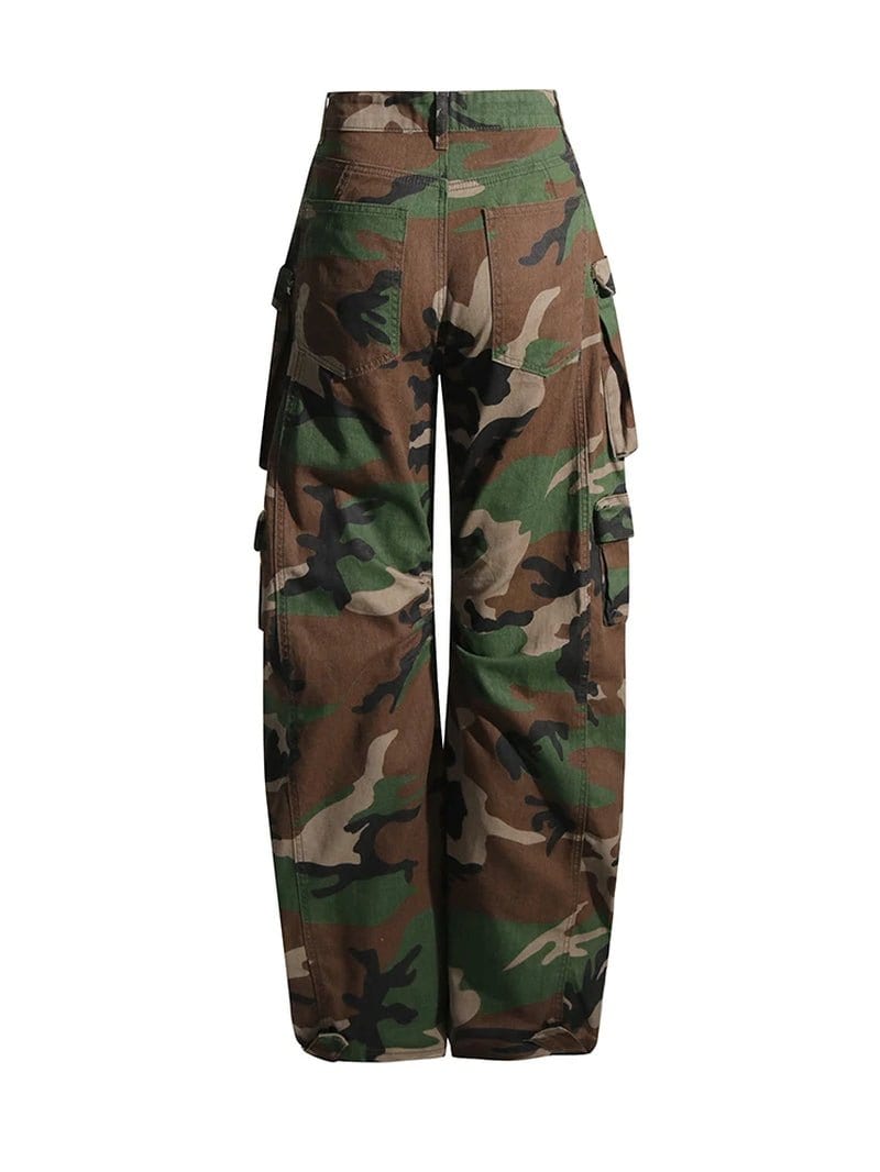 Stylish Camo Cargo Pants for Everyday