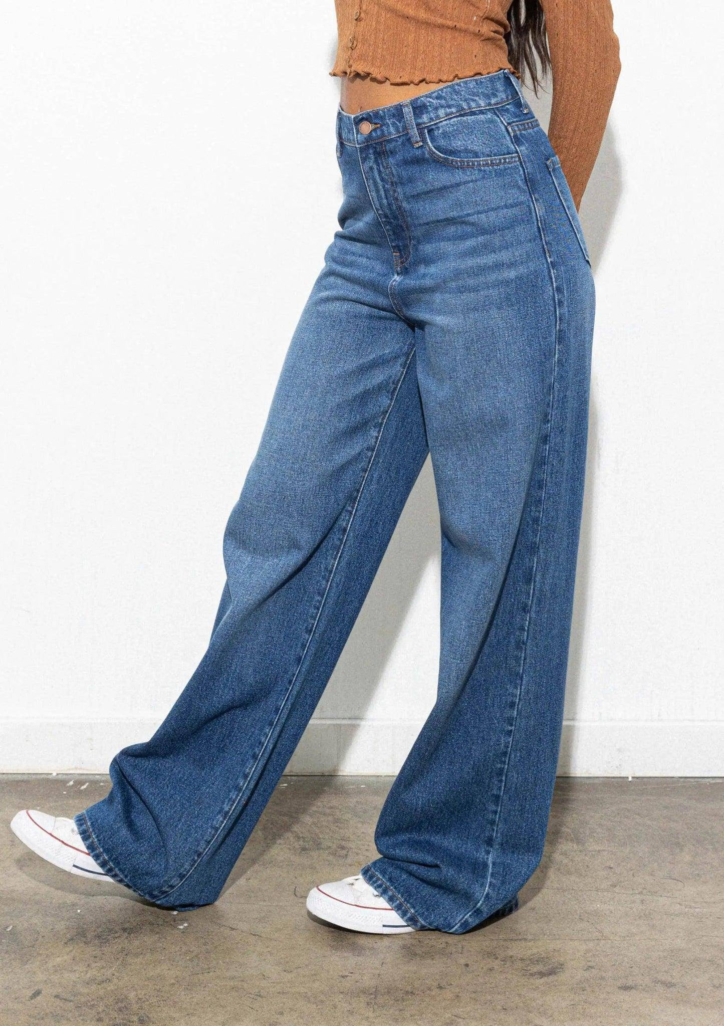 Lily Straight Jeans, [product type]