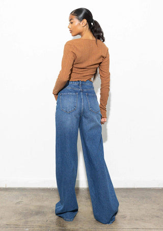 Back details of Classic High-Waisted Straight Jeans