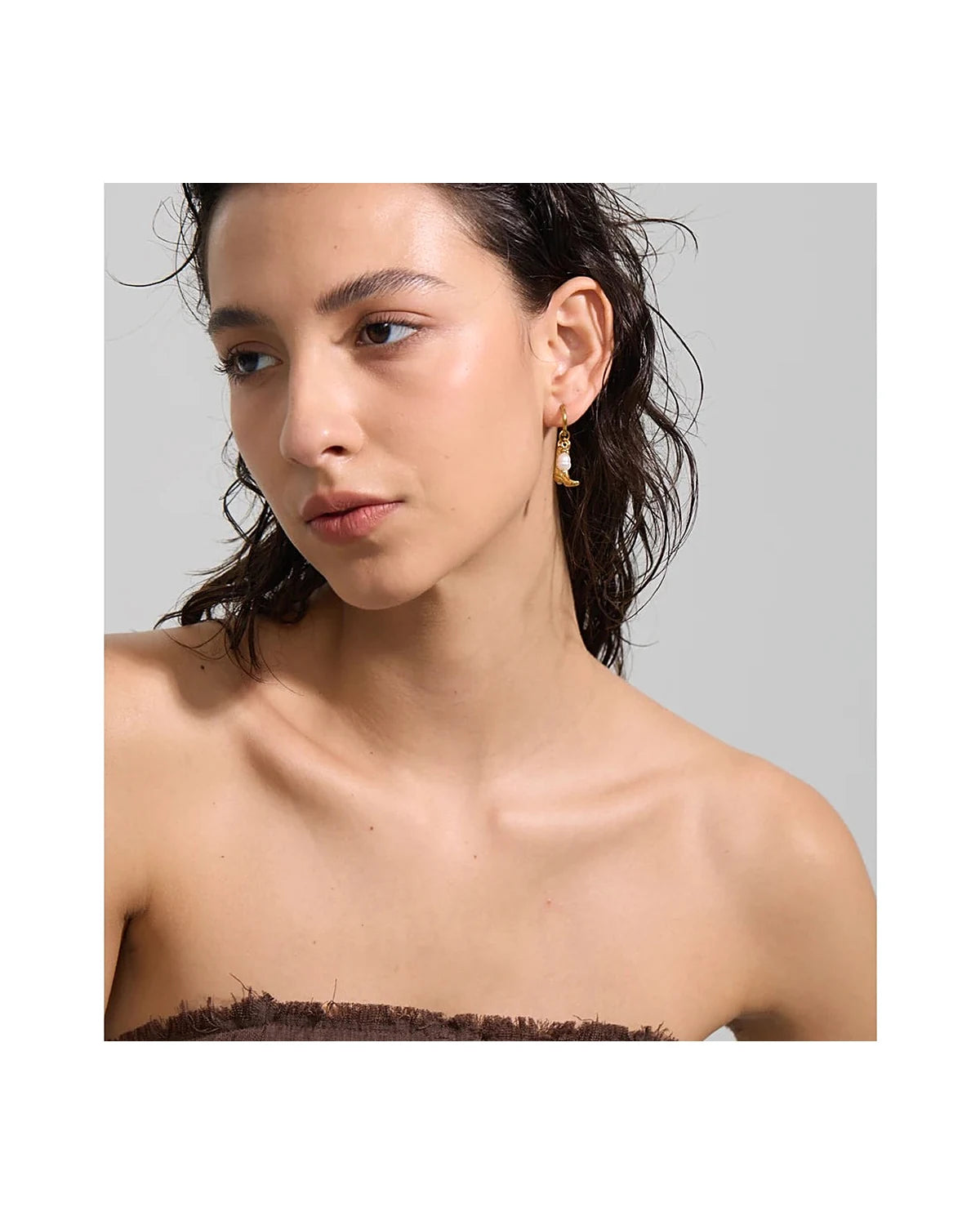 Cowgirl Pearl Gold-color Hoop Earrings — gold view 2