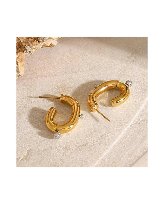 Elegant Gold/Silver Statement Earrings - Fashionable Women's Accessories — view 2
