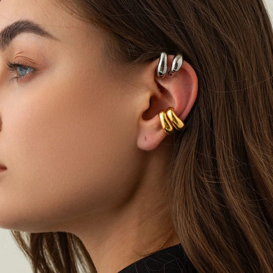 Wave ear cuff